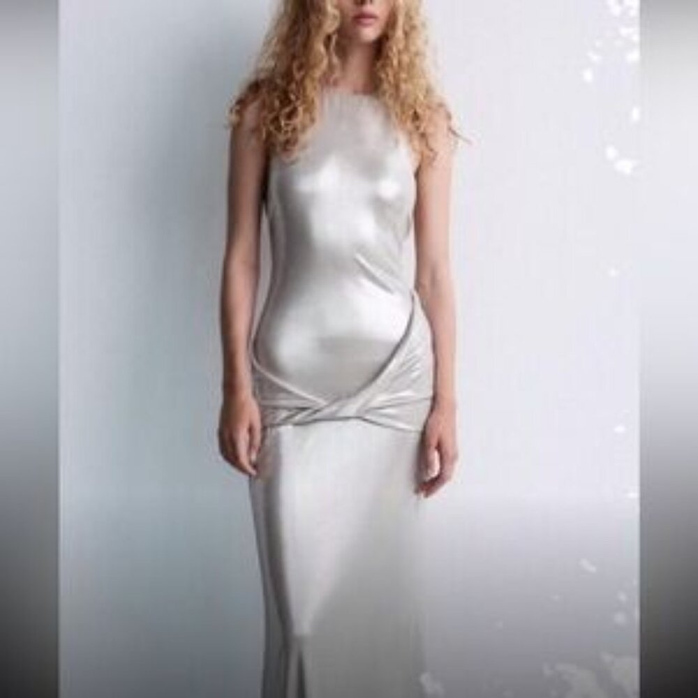 Zara LONG FOIL HALTER DRESS Size Large NWT  Long dress made of metallic knit fab